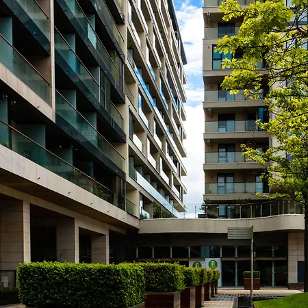 Your Base Dublin - Sandyford Apartment *
