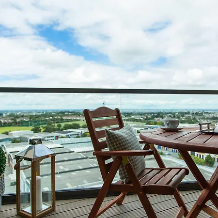 Your Base Dublin - Sandyford Apartment Goatstown