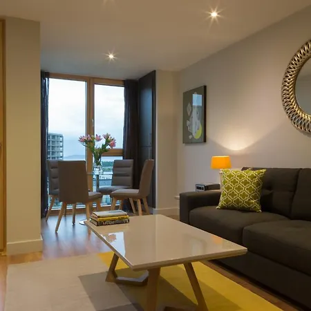 Your Base Dublin - Sandyford Apartment *